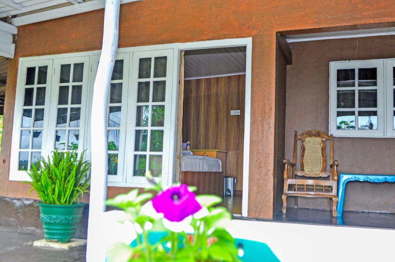 New Happy Inn Нувара-Елія Екстер'єр фото