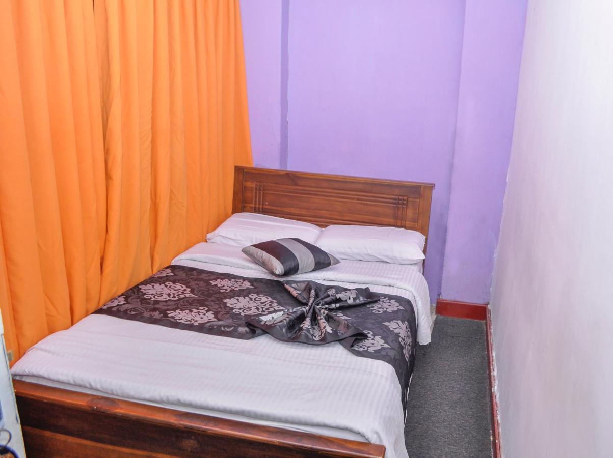 New Happy Inn Нувара-Елія Екстер'єр фото