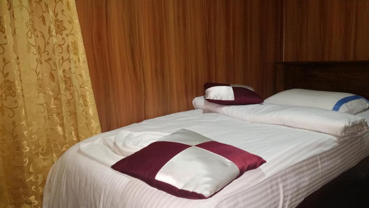 New Happy Inn Нувара-Елія Екстер'єр фото