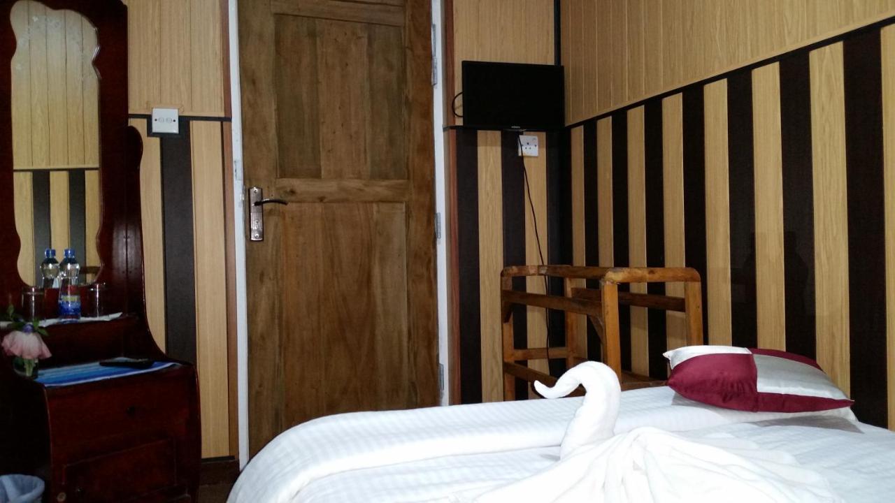 New Happy Inn Нувара-Елія Екстер'єр фото