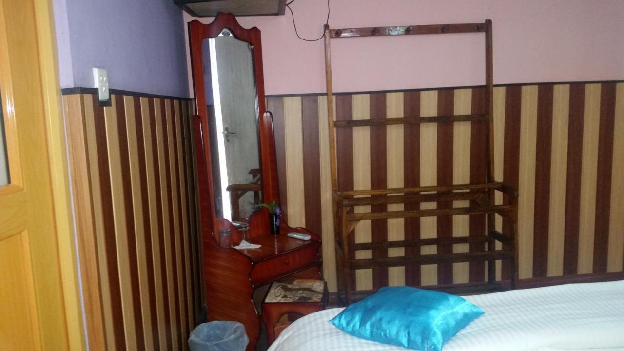 New Happy Inn Нувара-Елія Екстер'єр фото